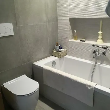 Il Nido - By The Sea - Ac Apartment